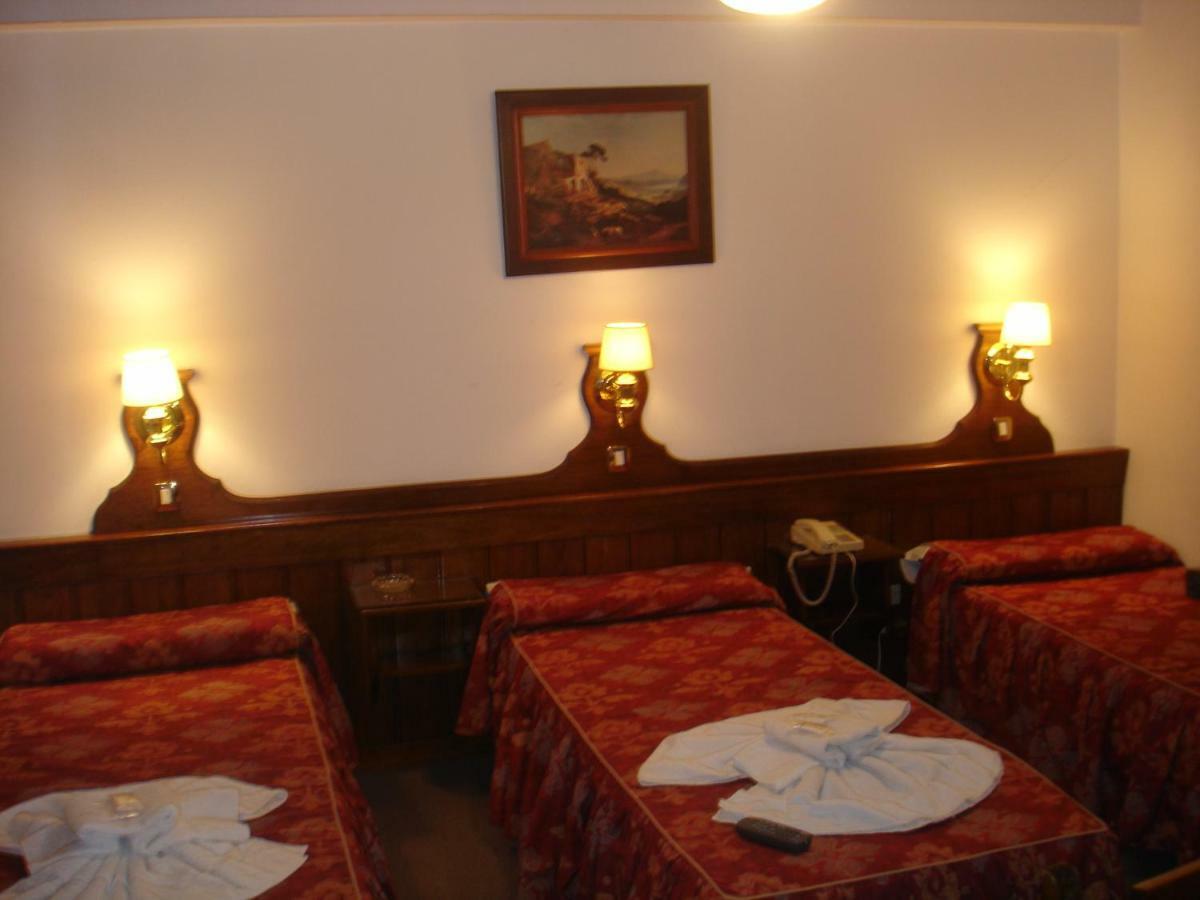 Hotel Berlin Gualeguaychu Exterior photo